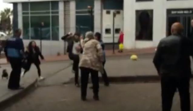 Tekme tokat, biber gazı, bıçak…