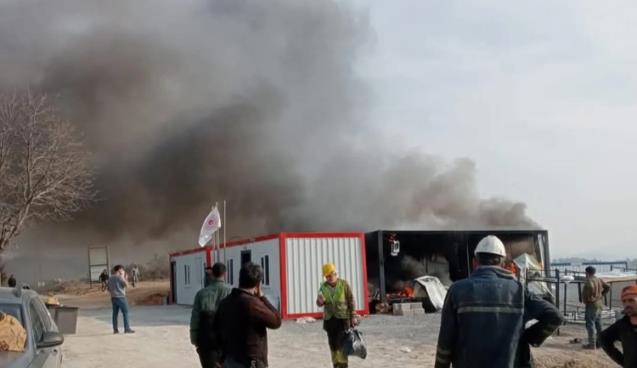 Parasını Alamayınca Konteynırı Yaktı