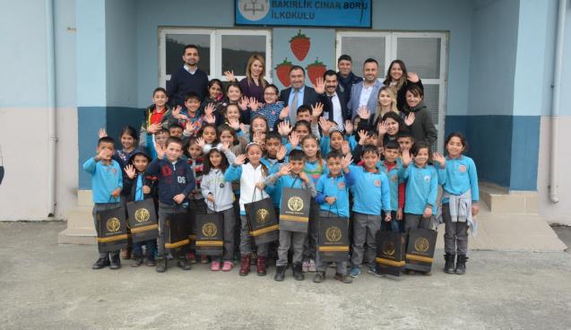 ‘KARDEŞ OKULUMA HEDİYE’ BAKIRLIK İLKOKULU’NDA