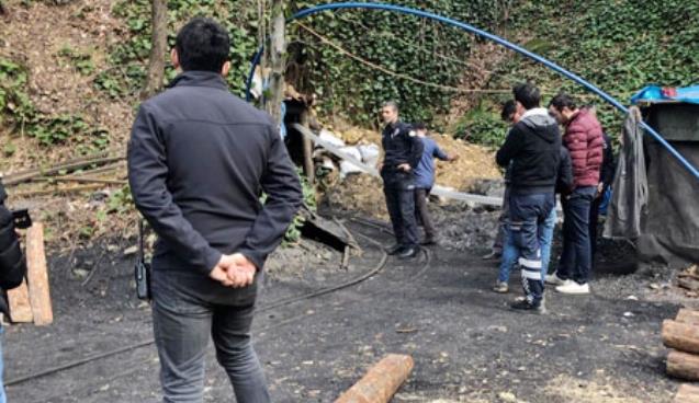 Madende göçük... Bir işçi mahsur kaldı...