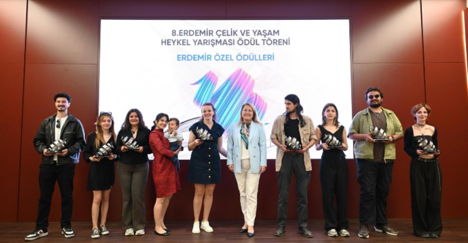 Ödüller sahiplerini buldu