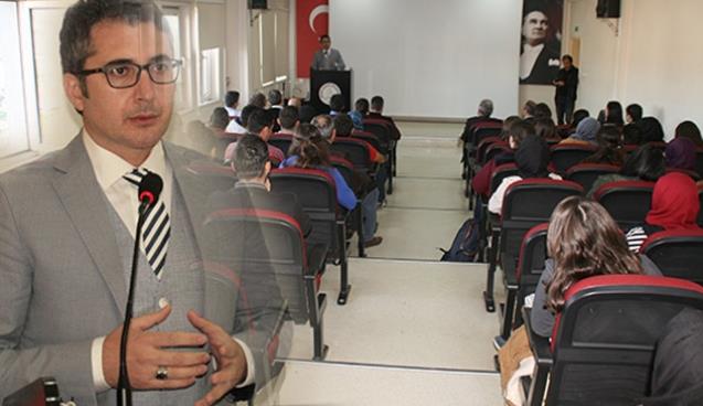 “Cumhuriyetin Kazanımları” konferansı yapıldı