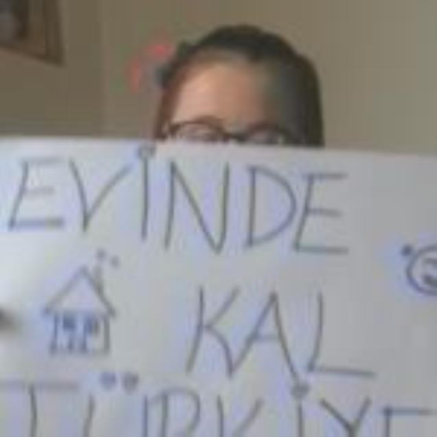 Özel bireylerden anlamlı paylaşım… #evindekal….
