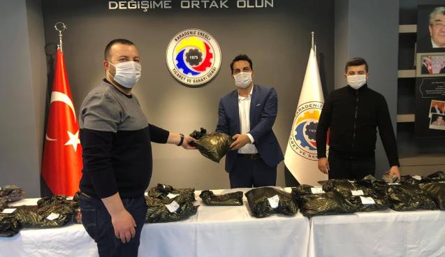 KELEŞ MASKE DAĞITIMINA DEVAM EDİYOR