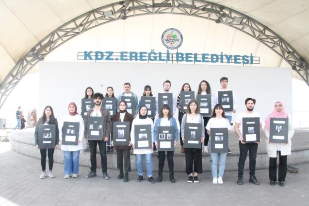 Üniversiteli gençlerden farkındalık örneği…