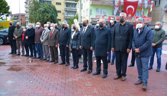 Demirtaş 10 Kasım törenlerinde.