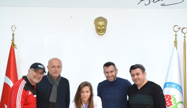 BEŞİKTAŞ’TAN EREĞLİ BELEDİYESPOR’A GENÇ FUTBOLCU EREĞLİ