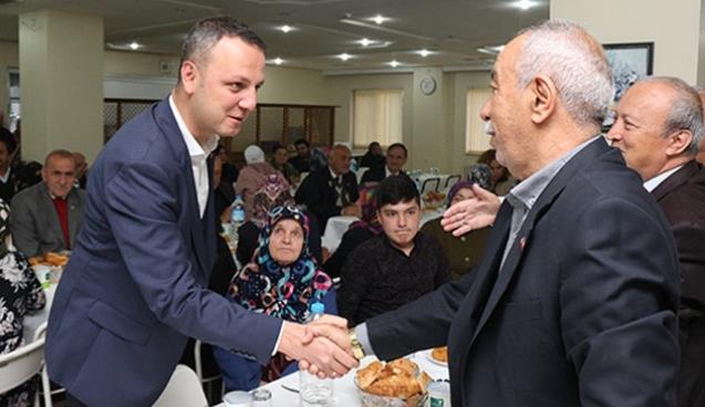 Başkan Alan'dan iftar programı...