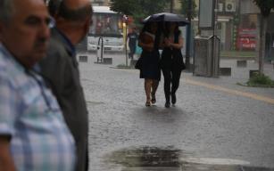 Vatandaşlar etkili olabilecek yağışlar için uyarıldı