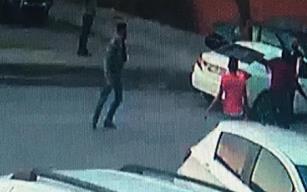  Kavga var ; 1 Ağır Yaralı...