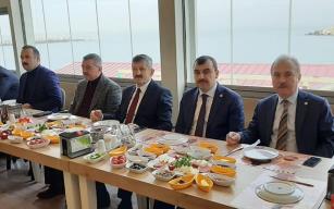 AK Parti heyeti, 2020 yatırımlarını gazetecilere açıkladı