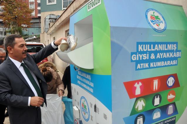 İki hafta içinde yaklaşık 1 ton giysi toplandı