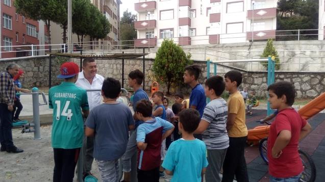 ALAPLI'DA BAŞKAN TEKİN ÇOCUKLARLA