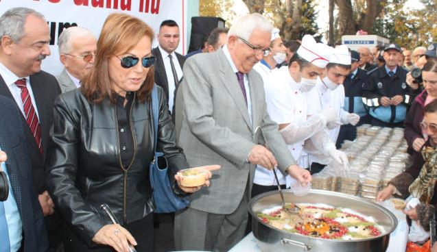 EREĞLİ BELEDİYESİ AŞURE DAĞITACAK