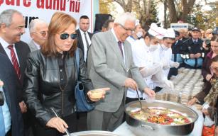 EREĞLİ BELEDİYESİ AŞURE DAĞITACAK