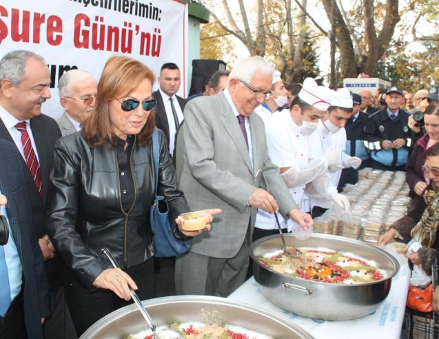 EREĞLİ BELEDİYESİ AŞURE DAĞITACAK