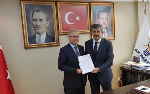 Ercan Candan Belediye Başkanlığına Aday Oldugunu Açıkladı