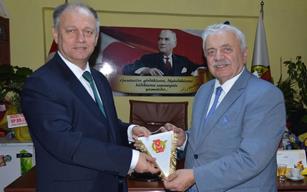 Gazeteciler Derneği ile köprü kurulacak...