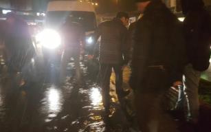  Silahını çekti... 3 el ateş etti...