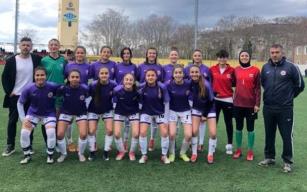 Kızlardan büyük başarı...2 maç 21 gol…