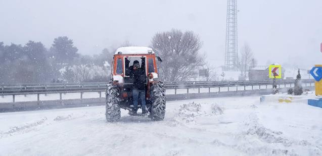 Karabük’te yüksek kesimlerde kar ve tipi etkili oluyor