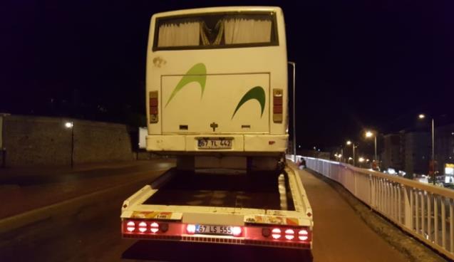 İçi başka... Dışı başka!..