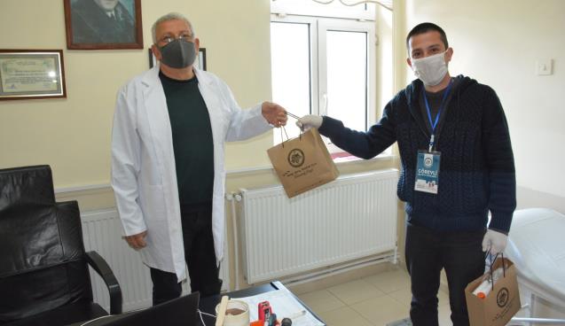 KDZ. EREĞLİ BELEDİYESİ SAĞLIK OCAKLARINA MASKE DAĞITTI