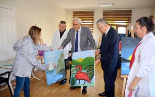 CUMHURİYET HALK EVLERİ'NDE ÜRETİM COŞKUSU YAŞANIYOR