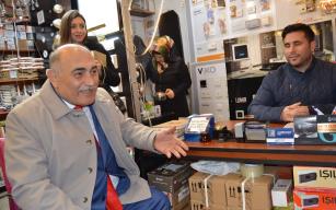 EROL ŞAHİN, ENERJİSİ VE PERFORMANSI İLE DİKKAT ÇEKİYOR…