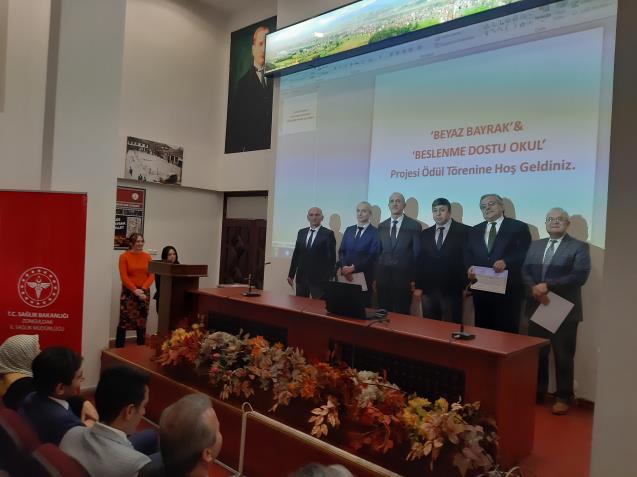 Beyaz Bayrak ve Beslenme Dostu Okul Projesi