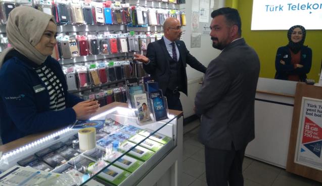 Esnaf ve vatandaşlarla bir araya geldi...