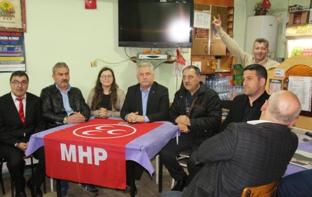MHP’ ye Kavaklık mahallesinde sevgi seli…