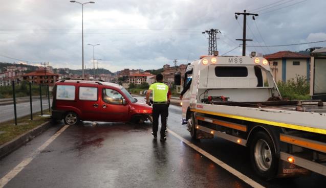 Çarptı… Kaçtı…