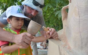 ÇOCUKLAR UYGULAMALI HEYKEL SEMPOZYUMUNA RENK KATTI