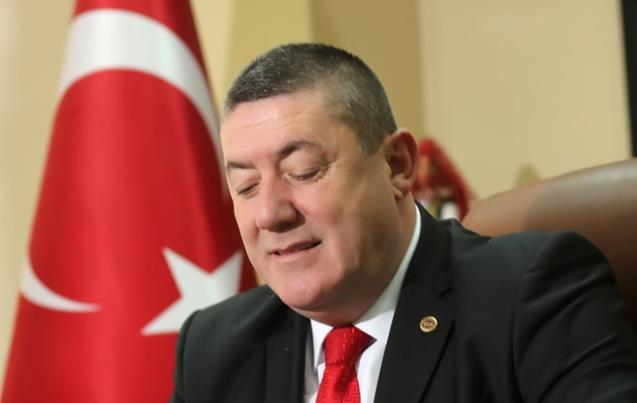 ‘Egemenlik kayıtsız şartsız milletindir…’