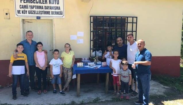 “Camimize bir tuğla da siz koyun...”