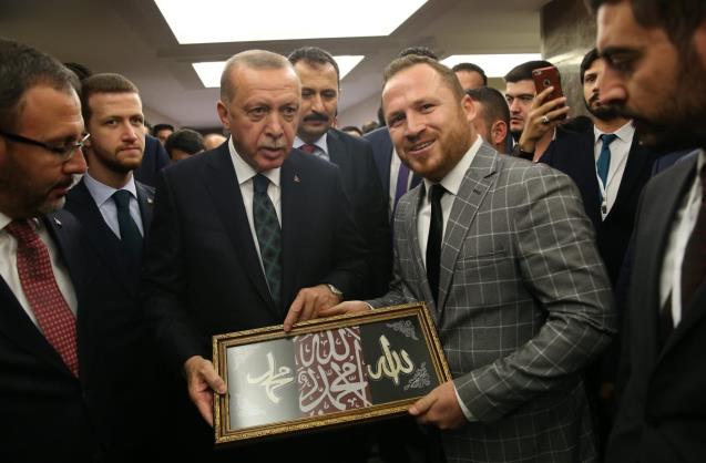 Sarıçam'dan Cumhurbaşkanı Erdoğan’a anlamlı hediye