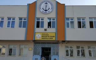 Aralarında En İyisi...