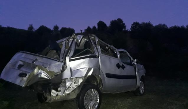  100 metreden uçuruma yuvarlandılar: 2 ölü, 1 yaralı 