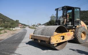 TOPÇALI MAHALLESİNE 1 KM ÇEVRE YOLU YAPILDI