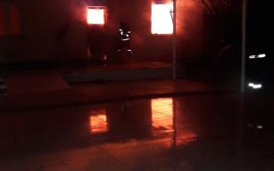 Çaydeğirmeni beldesinde iş yeri kundaklandı