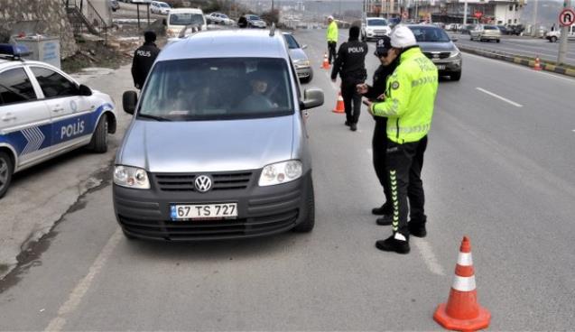 Ereğli İlçe Emniyet Müdürlüğü trafik ekipleri şehrin 