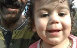 Kaynar suyun içine düşen çocuk öldü