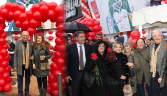 Bahar Geliyor .. Muhteşem Kutlama...