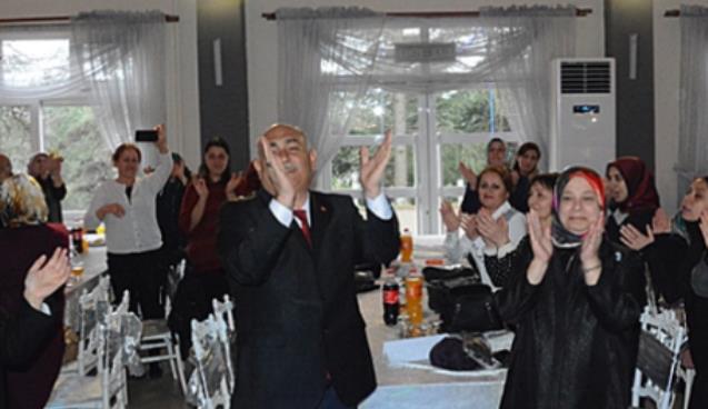 Bizim için bir gün değil her gün değerlisiniz…