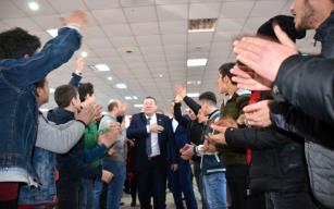 Gençlerle bir araya gelecek…