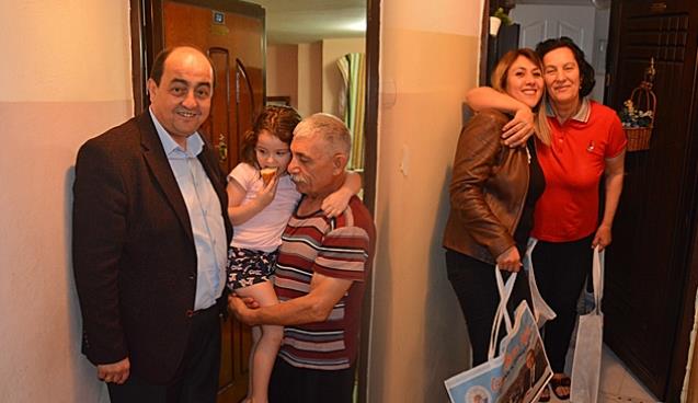 Tüm abilerime, ablalarıma, kardeşlerime teşekkür ediyorum…