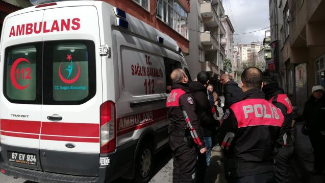 İki arkadaşın kavgasında kan aktı…