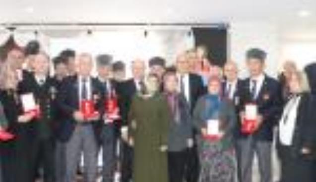 27 Gaziye Milli Mücadele madalyası…