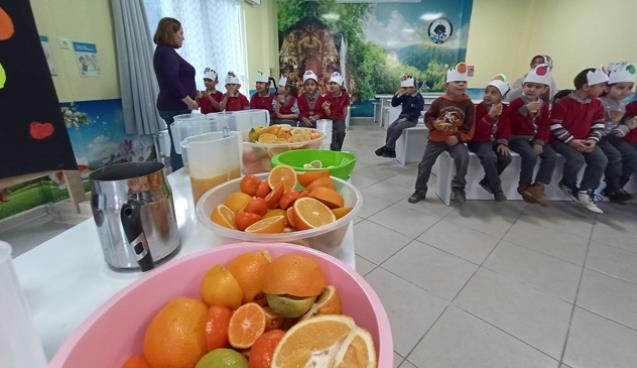 Okulda "C Vitamini Şenliği…"